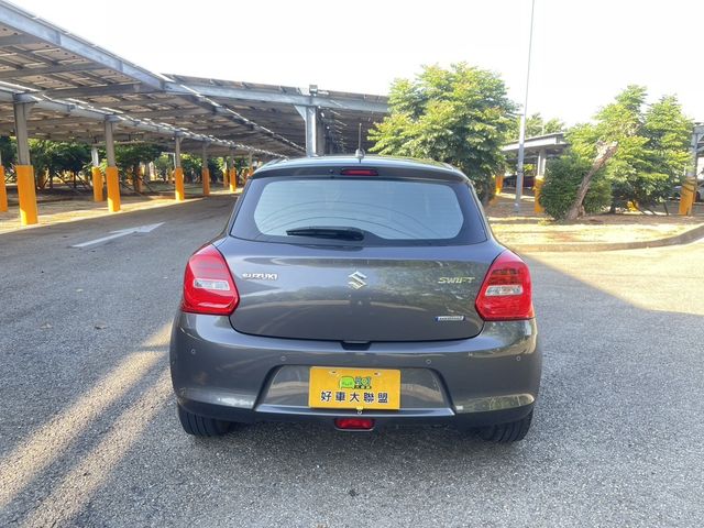 SUZUKI鈴木 SWIFT  第4張相片