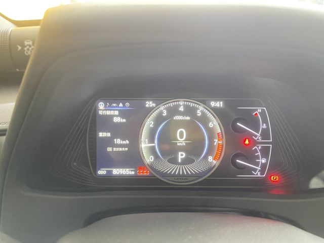 LEXUS凌志 UX200  第11張相片