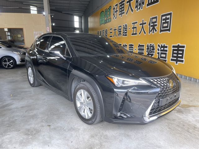 LEXUS凌志 UX200  第15張相片