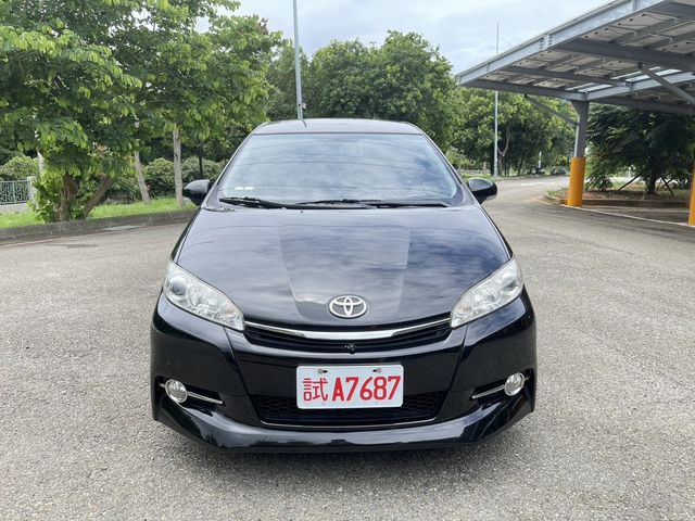 TOYOTA豐田 WISH  第3張相片