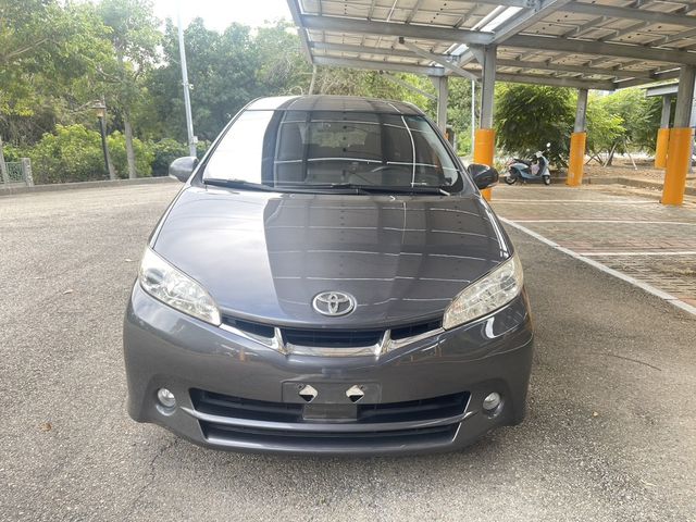 TOYOTA豐田 WISH  第3張相片
