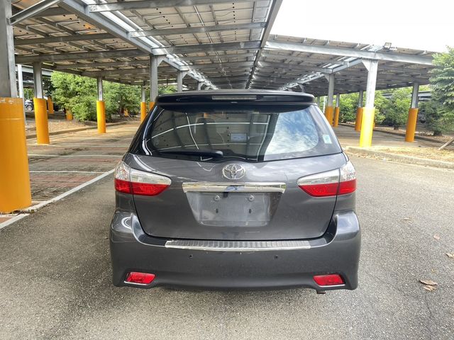 TOYOTA豐田 WISH  第4張相片