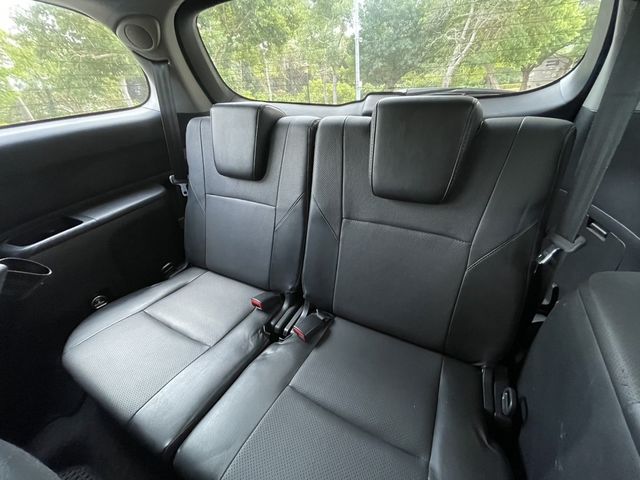 TOYOTA豐田 WISH  第10張相片