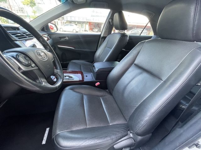 TOYOTA豐田 CAMRY  第5張相片