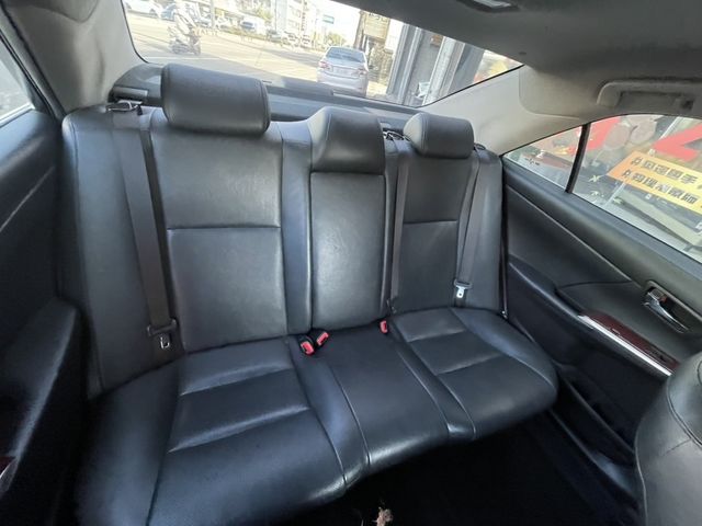 TOYOTA豐田 CAMRY  第9張相片