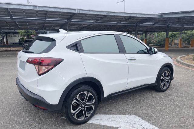 HONDA本田 HR-V  第2張相片