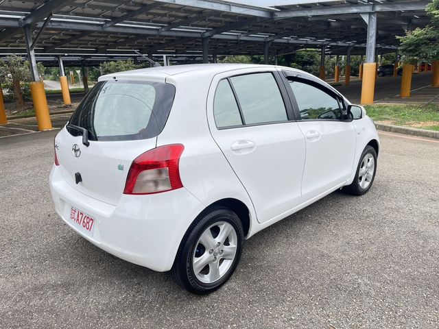 TOYOTA豐田 YARIS  第2張相片