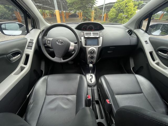 TOYOTA豐田 YARIS  第7張相片