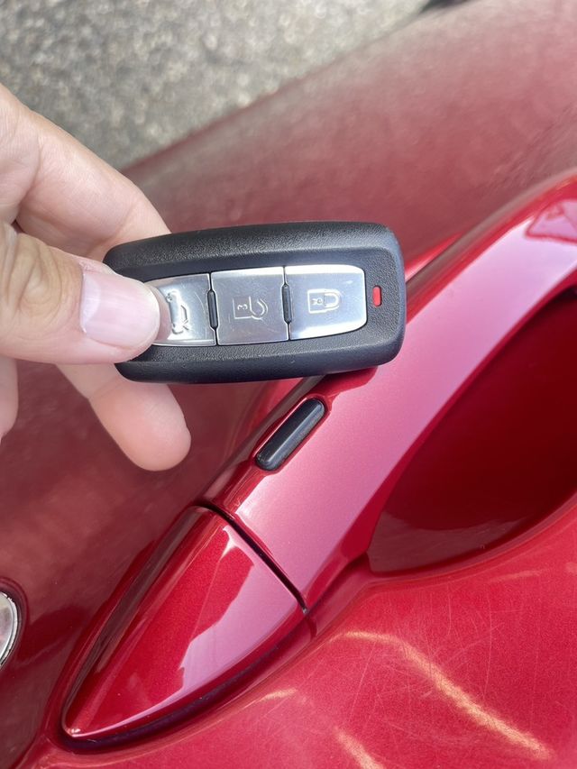 MITSUBISHI三菱 COLT PLUS  第13張相片