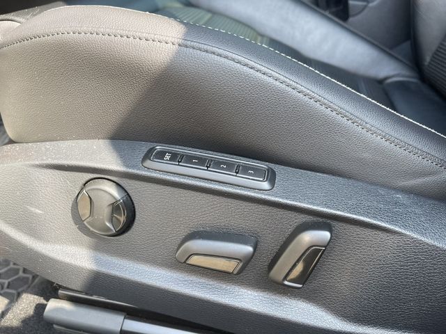 VOLKSWAGEN福斯 GOLF VARIANT  第15張相片