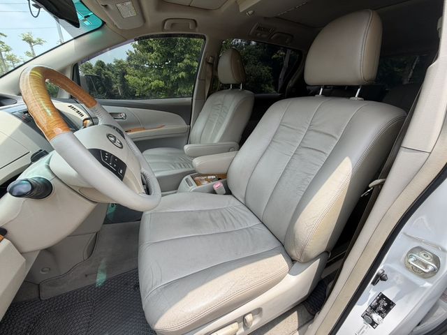 TOYOTA豐田 PREVIA  第5張相片