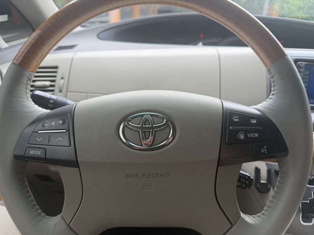 TOYOTA豐田 PREVIA  第11張相片