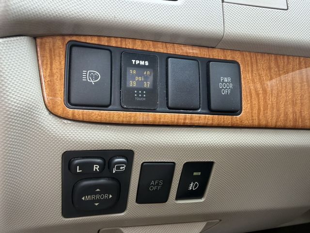 TOYOTA豐田 PREVIA  第12張相片