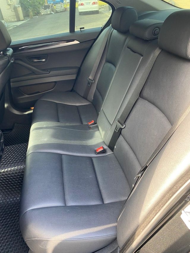 BMW寶馬 520D  第4張相片