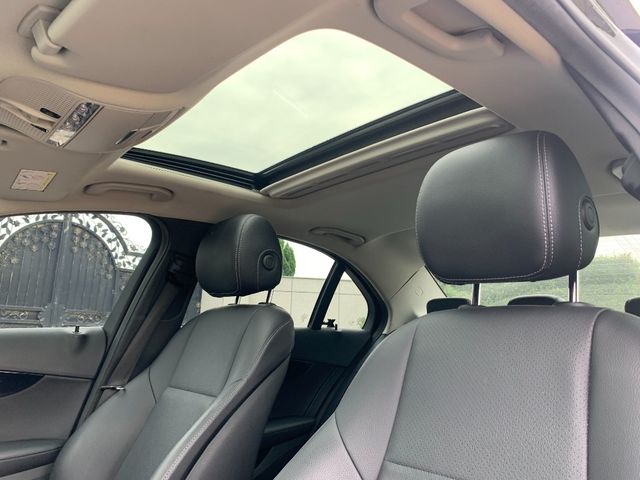 M-BENZ賓士 C250  第12張相片