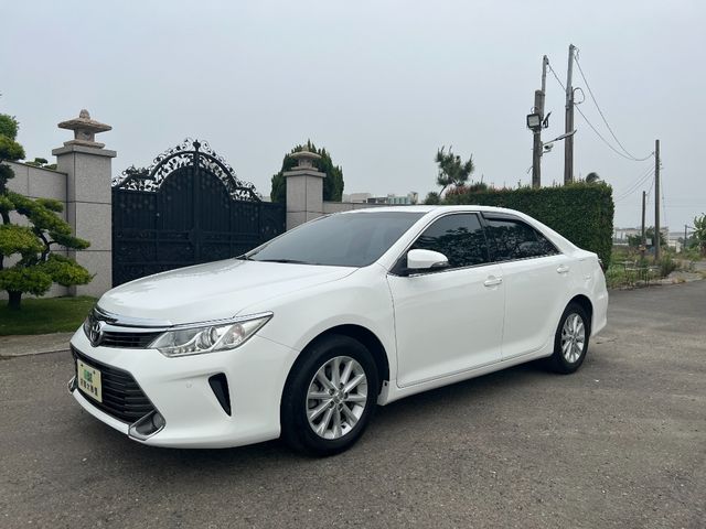 TOYOTA豐田 CAMRY  第2張相片