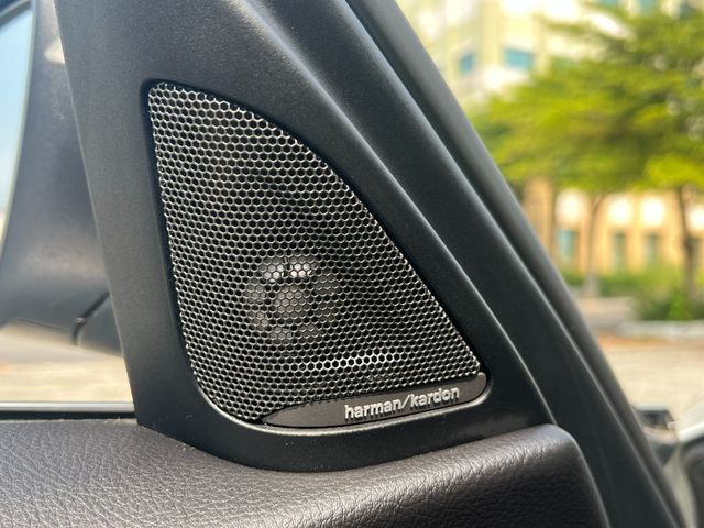 BMW寶馬 318I  第12張相片