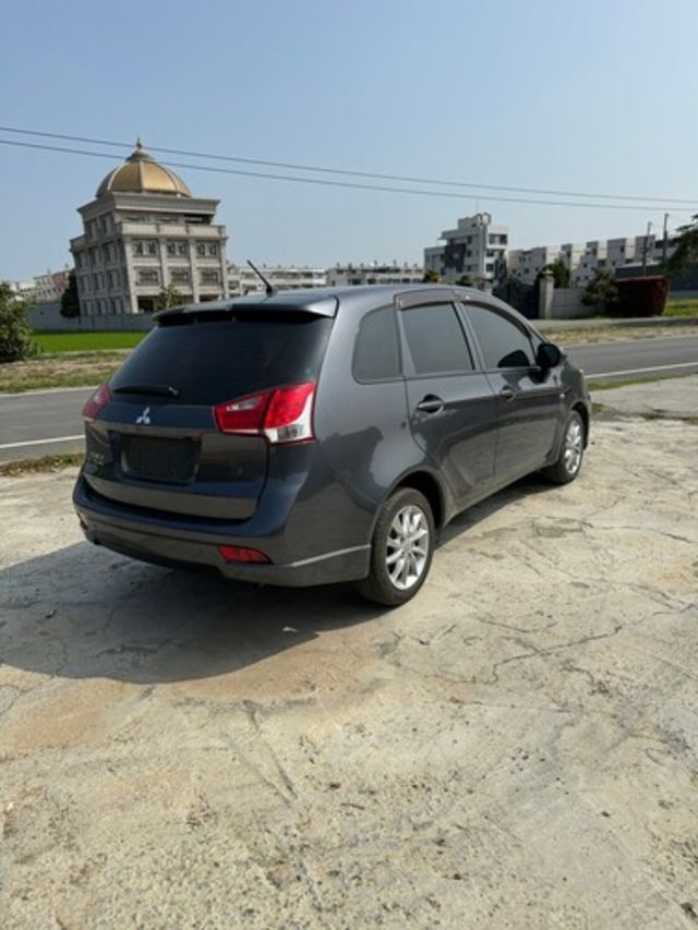 MITSUBISHI三菱 COLT PLUS  第8張相片