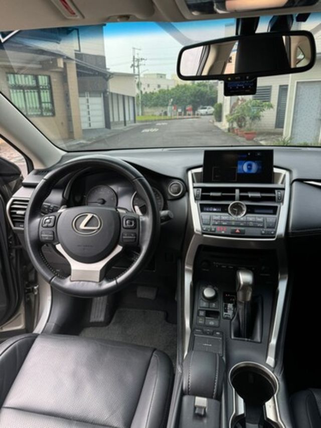 LEXUS凌志 NX200T  第3張相片