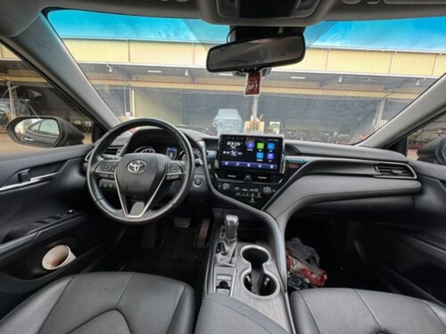 TOYOTA豐田 CAMRY  第2張相片