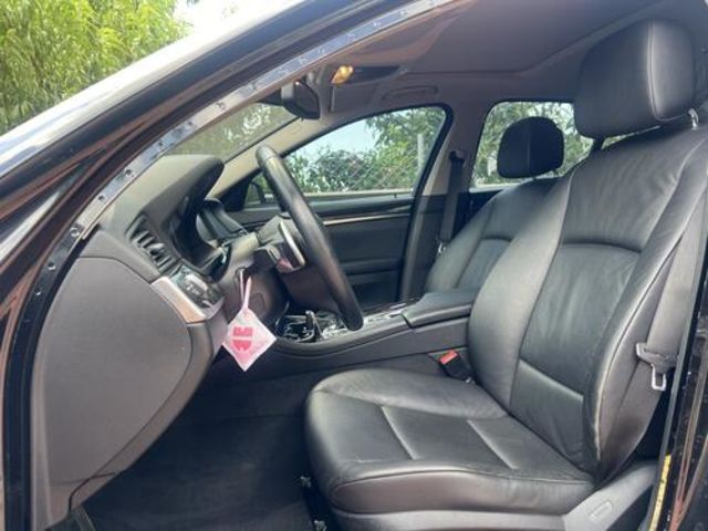 BMW寶馬 523I  第3張相片