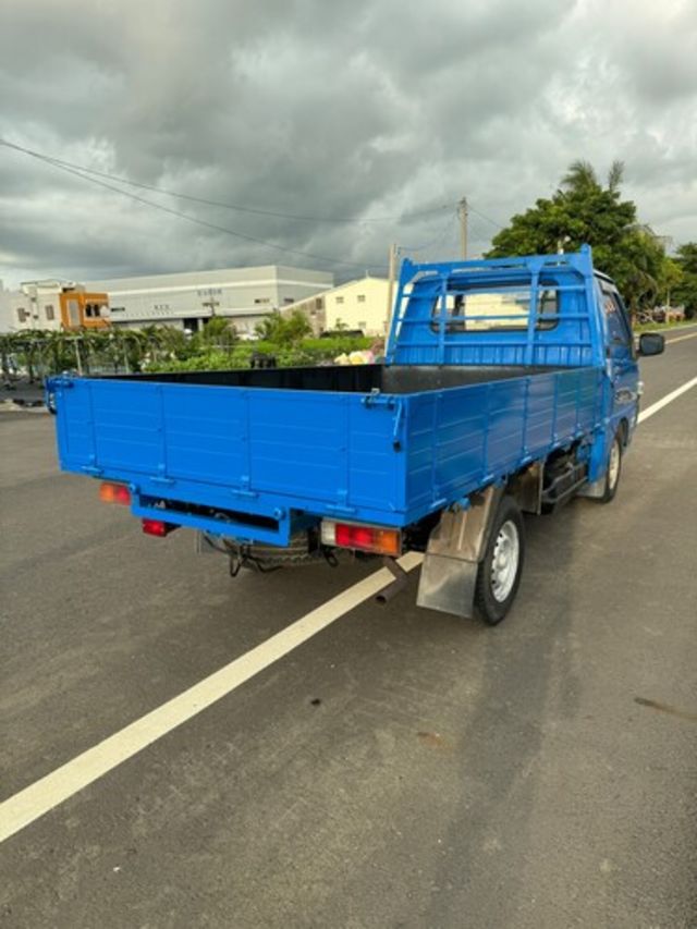 MITSUBISHI三菱 DELICA  第2張相片