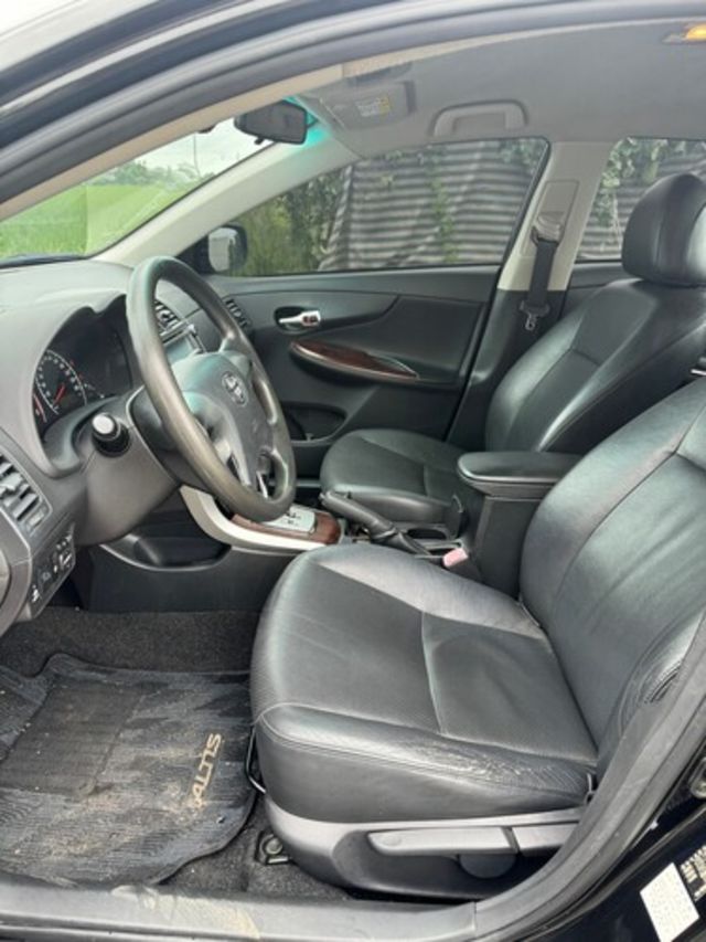 TOYOTA豐田 ALTIS  第5張相片