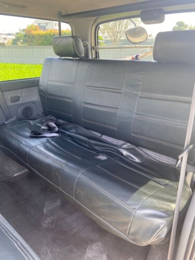 TOYOTA豐田 HIACE  第3張相片
