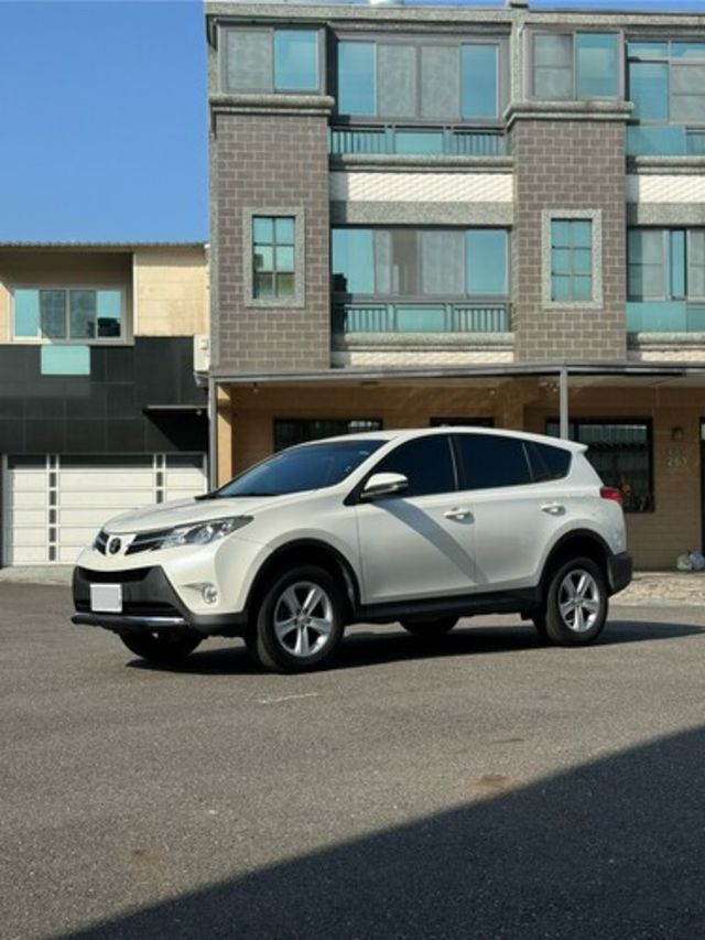 TOYOTA豐田 RAV4  第1張相片