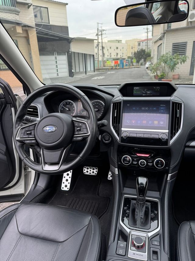 SUBARU速霸陸 FORESTER  第2張相片