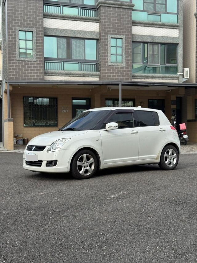 SUZUKI鈴木 SWIFT  第1張相片