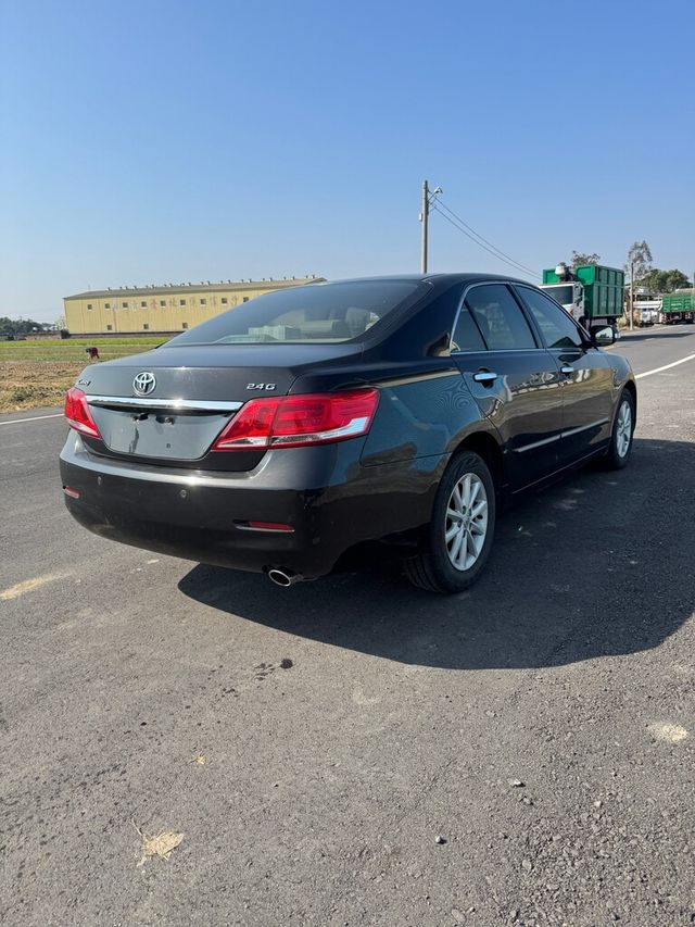TOYOTA豐田 CAMRY  第2張相片
