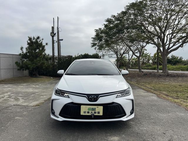 TOYOTA豐田 ALTIS  第2張相片