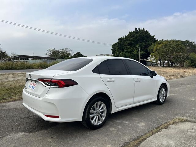 TOYOTA豐田 ALTIS  第5張相片