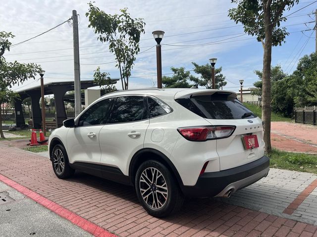 FORD福特 KUGA  第6張相片