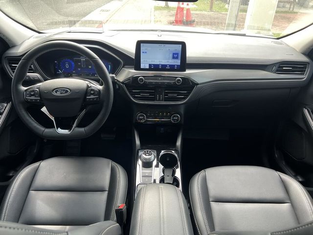 FORD福特 KUGA  第10張相片