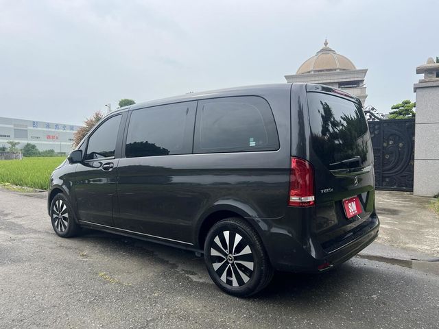 M-BENZ賓士 V220 D  第6張相片