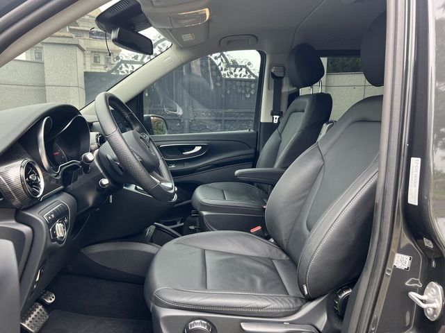 M-BENZ賓士 V220 D  第10張相片