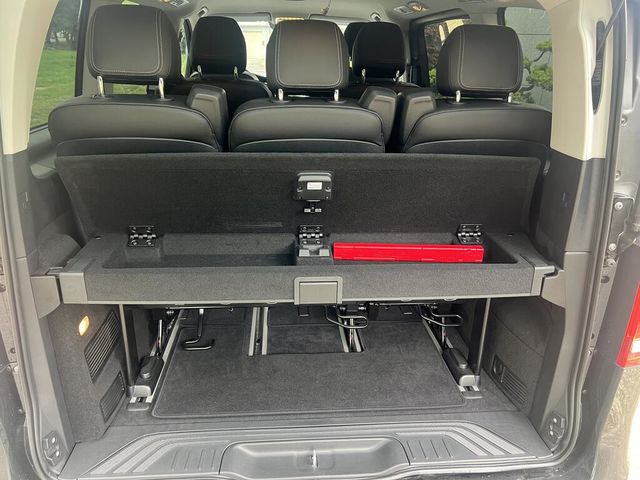 M-BENZ賓士 V220 D  第15張相片