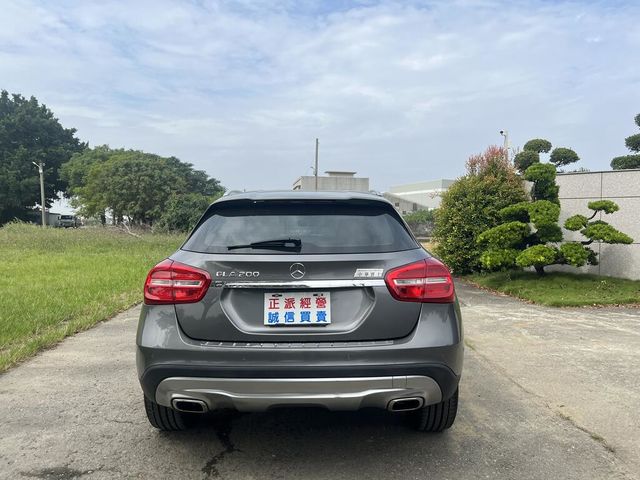 M-BENZ賓士 GLA200  第4張相片