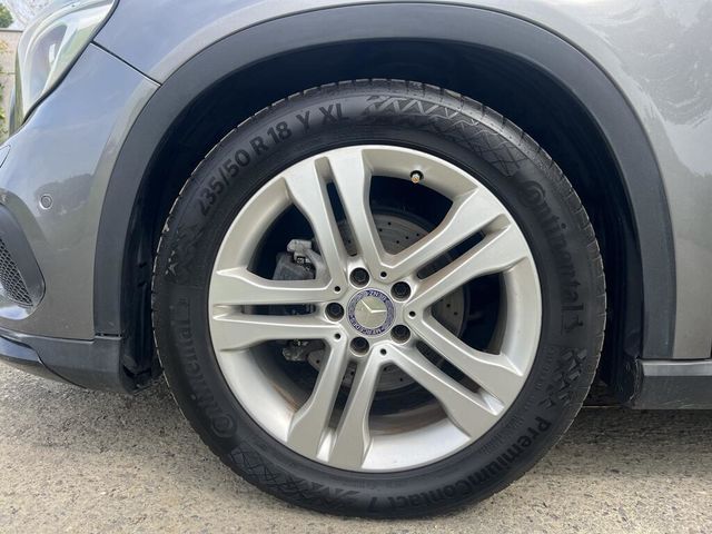 M-BENZ賓士 GLA200  第5張相片