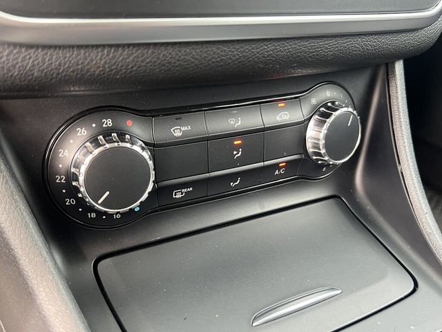 M-BENZ賓士 GLA200  第10張相片