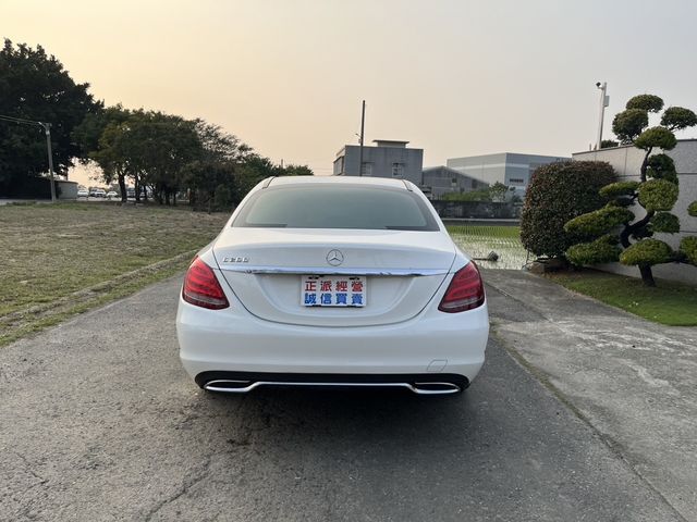 M-BENZ賓士 C200  第5張相片