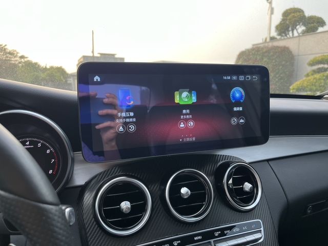 M-BENZ賓士 C200  第8張相片