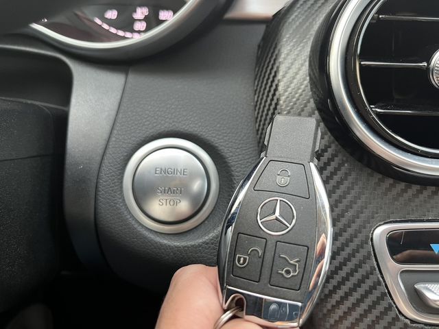 M-BENZ賓士 C200  第12張相片