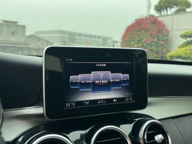 M-BENZ賓士 C200  第12張相片