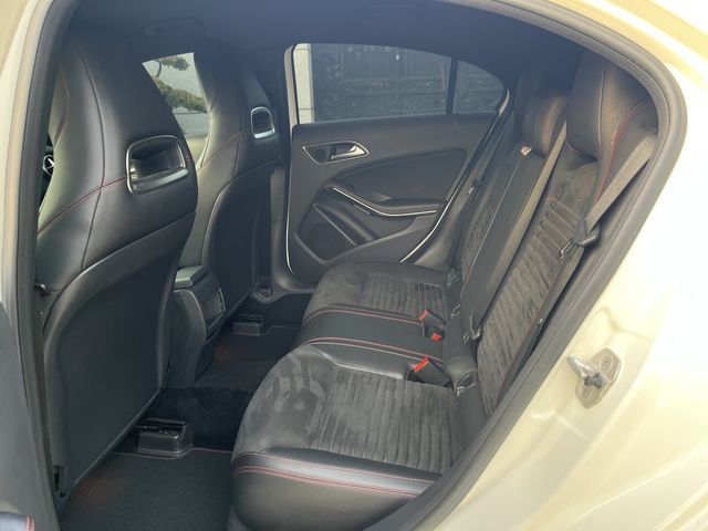 M-BENZ賓士 A180  第15張相片
