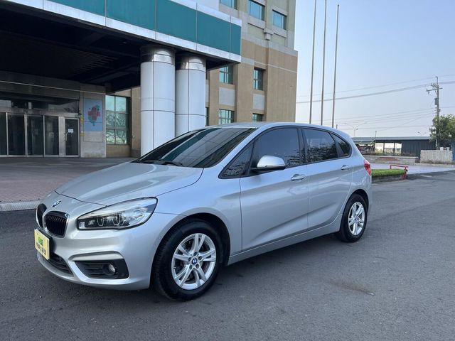 BMW寶馬 218D  第3張相片