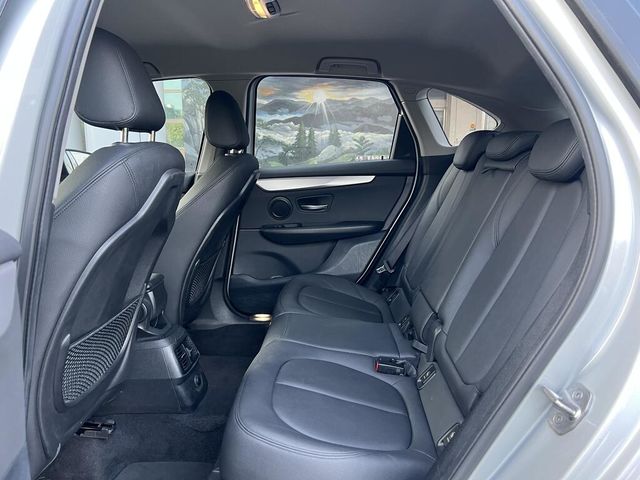 BMW寶馬 218D  第16張相片
