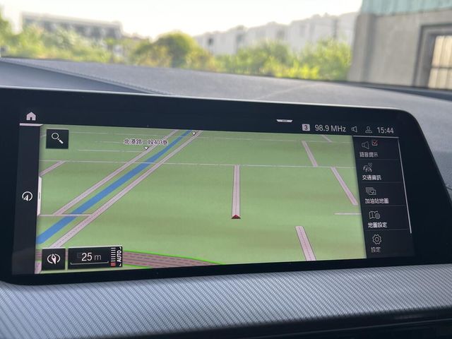 BMW寶馬 118I  第17張相片